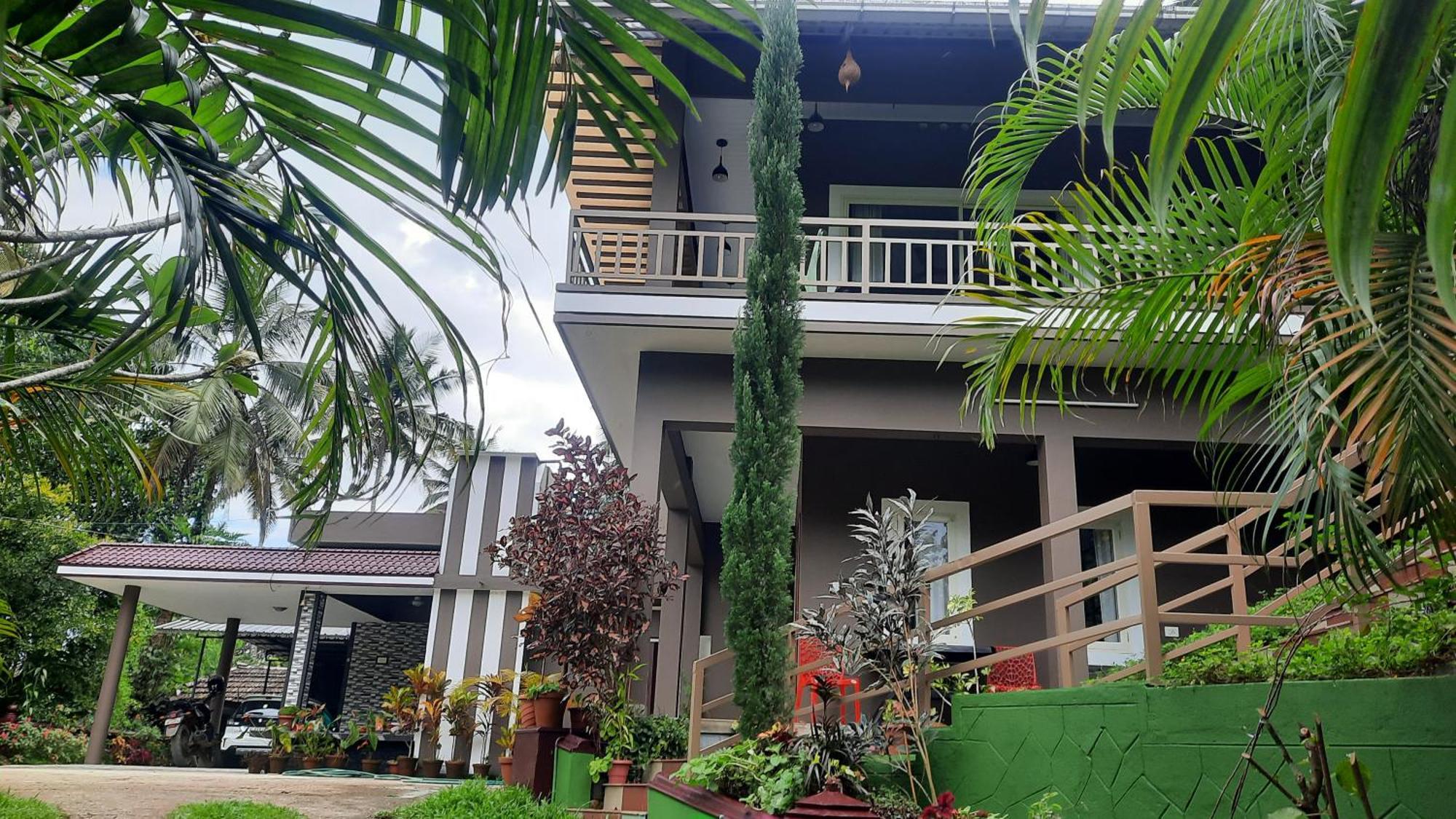 Linn View Home Stay مونار الغرفة الصورة